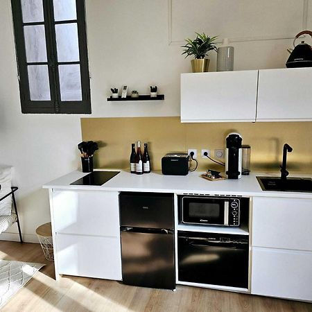 La Maison Grivolas Appartements Et Maison D'Hotes Awinion Zewnętrze zdjęcie