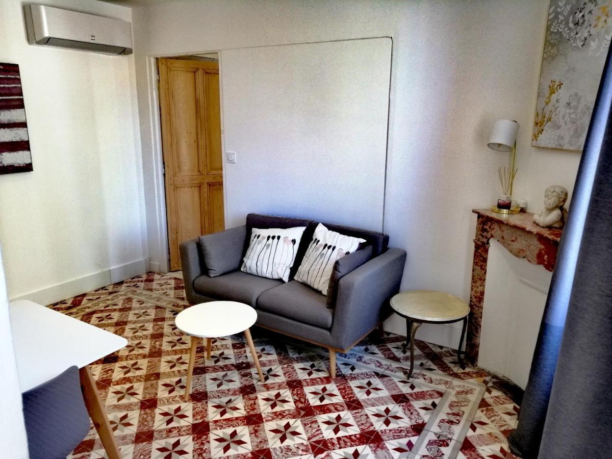 La Maison Grivolas Appartements Et Maison D'Hotes Awinion Zewnętrze zdjęcie