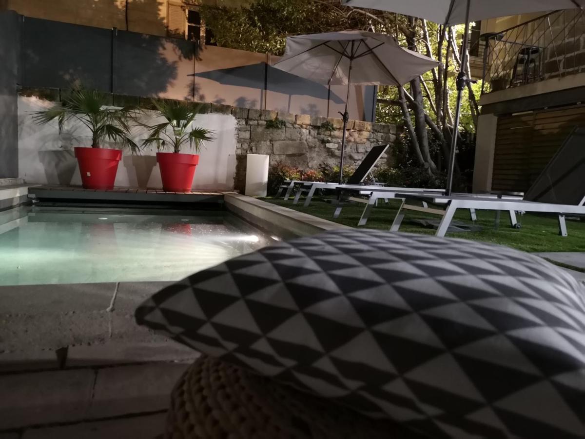 La Maison Grivolas Appartements Et Maison D'Hotes Awinion Zewnętrze zdjęcie