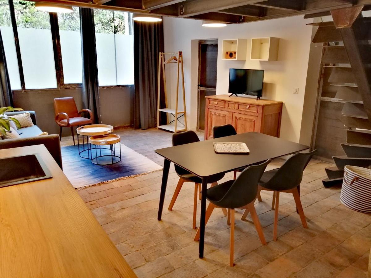 La Maison Grivolas Appartements Et Maison D'Hotes Awinion Zewnętrze zdjęcie