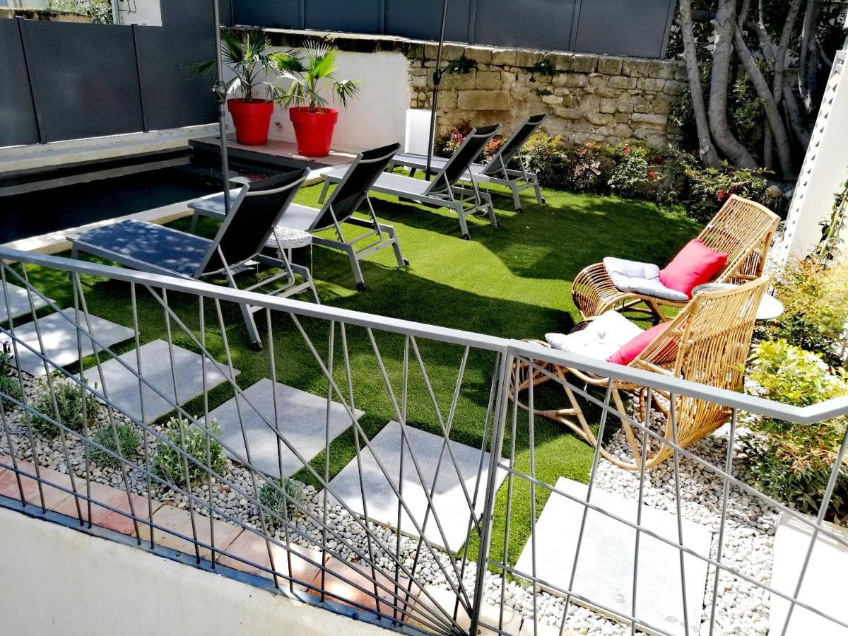 La Maison Grivolas Appartements Et Maison D'Hotes Awinion Zewnętrze zdjęcie